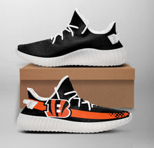Load image into Gallery viewer, NFL Cincinnati Bengals Like Yeezy Shoes Sneakers T1009-06