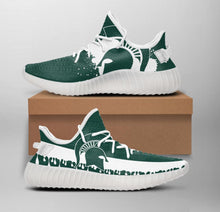 Load image into Gallery viewer, NCAA Michigan State Spartans Like Yeezy Shoes Sneakers T1010