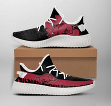 Load image into Gallery viewer, NCAA Arkansas Razorback Like Yeezy Shoes Sneakers T1010